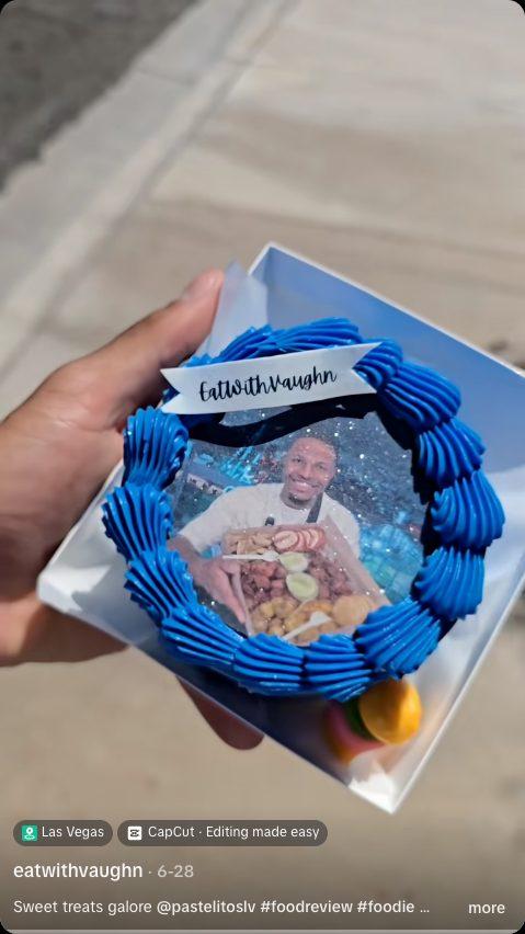 Pastelitos LV