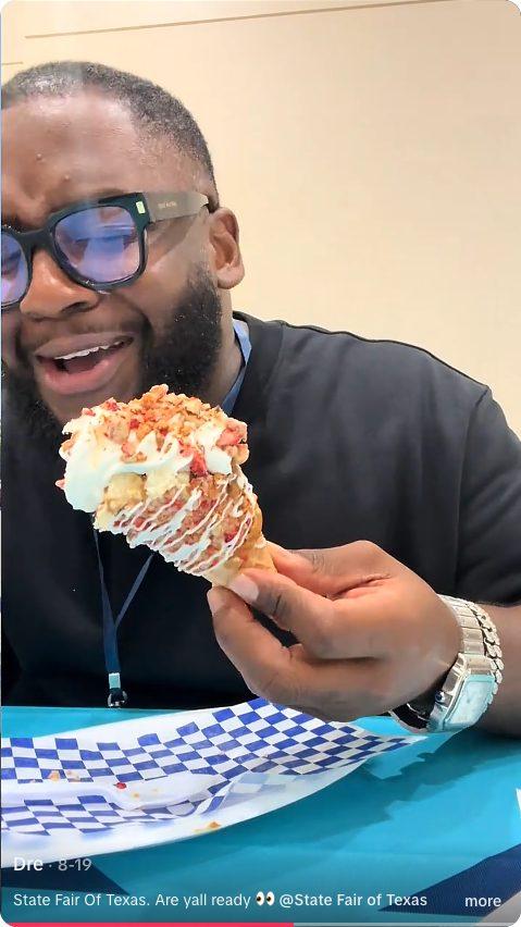 Texas Pecan Praline Cheesecake Cone @ Cone'd