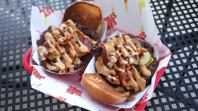 Easy Street Burgers
